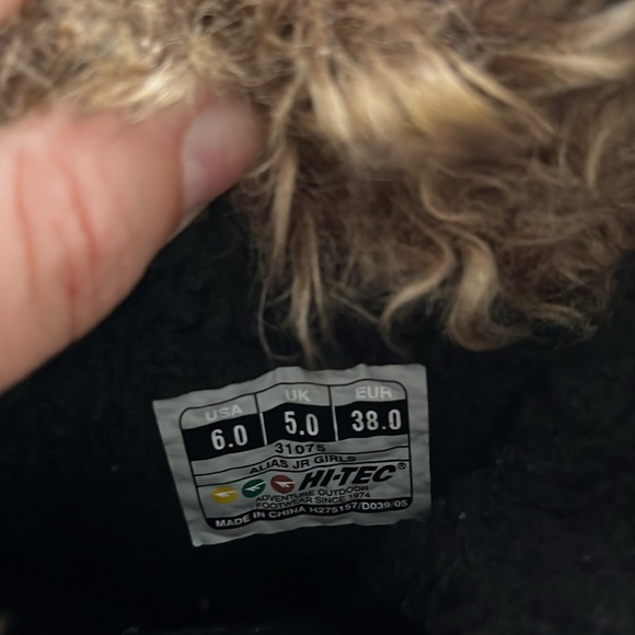 HiTec Pink Thinsulate Snow Boots Size 6 - Picture 4 of 4